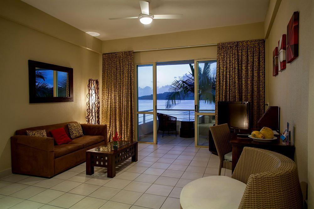 Chantillys On The Bay Port Vila Exterior foto